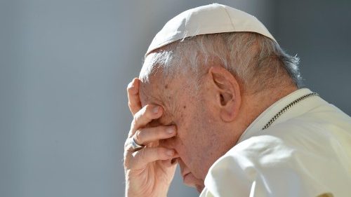 Papež píše nunciovi v Rusku: Válka, těžká rána způsobená lidské rodině