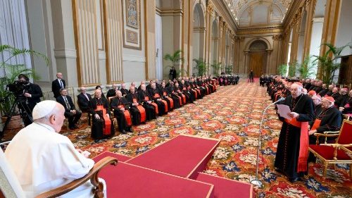 Écouter, discerner, marcher: la feuille de route du Pape pour la Curie