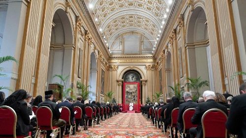 Diplomatick&eacute; vztahy Svat&eacute;ho stolce se st&aacute;ty a organizacemi