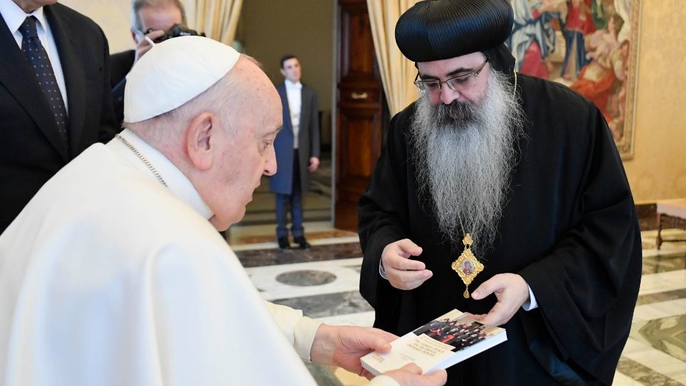 Папа падчас аўдыенцыі з прадстаўнікамі каталіцка-праваслаўнай камісіі