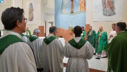 Kardinolas R. F. Prevostas OSA Šv. Monikos koplyčioje Romoje 2024 m. sausio 28 d.