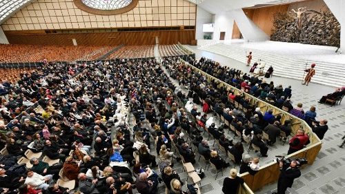 Папа: церковные журналисты – строители мостов