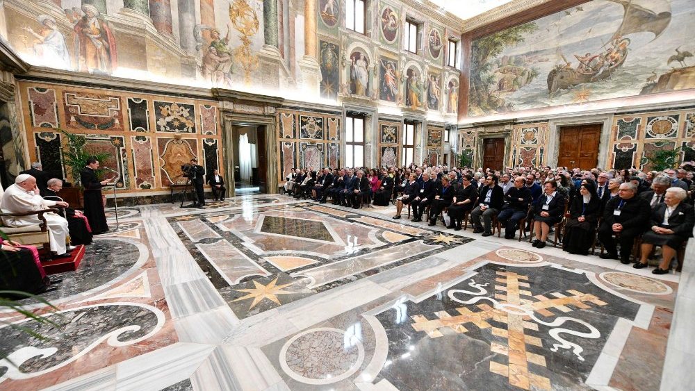 Audiência do Papa aos participantes do Convênio “Vulnerabilidade e comunidade entre acolhimento e inclusão” (Vatican Media)