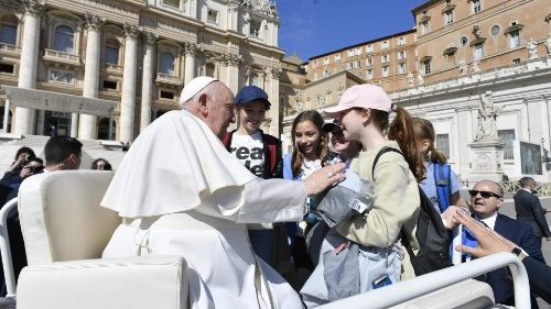 “ക്രിസ്തു ജീവിക്കുന്നു”: യുവജനങ്ങളെ അനുഗമിക്കുന്നതിൽ സഭാ വിദ്യാഭ്യാസ സ്ഥാപനങ്ങളുടെ പങ്ക്