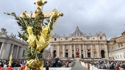Vzklikanja ob vhodu v Jeruzalem in Jezusovo ponižanje. Radostni vzkliki in kruta trdovratna zakrknjenost.