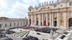 Cvetna nedelja na Trgu svetega Petra, 24. marec 2024