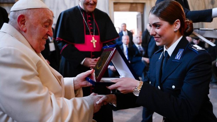 Papa Francisko ametembelea Gereza la Wanawake