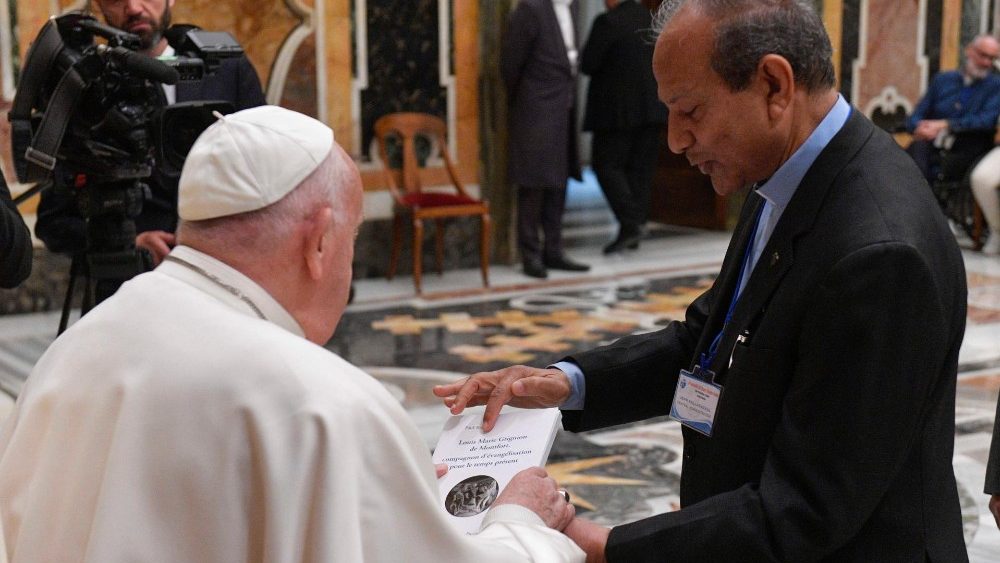 Падчас аўдыенцыі для ўдзельнікі генеральных капітулаў Кангрэгацыі Канасіянцаў і супольнасці Братоў святога Габрыэля