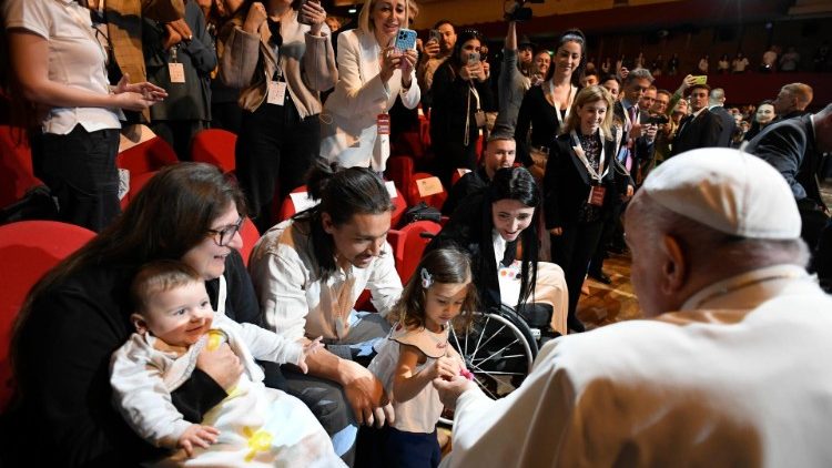 Il Papa agli Stati Generali della Natalità
