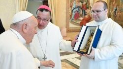 Аўдыенцыя для супольнасці абацтва Монтэверджынэ