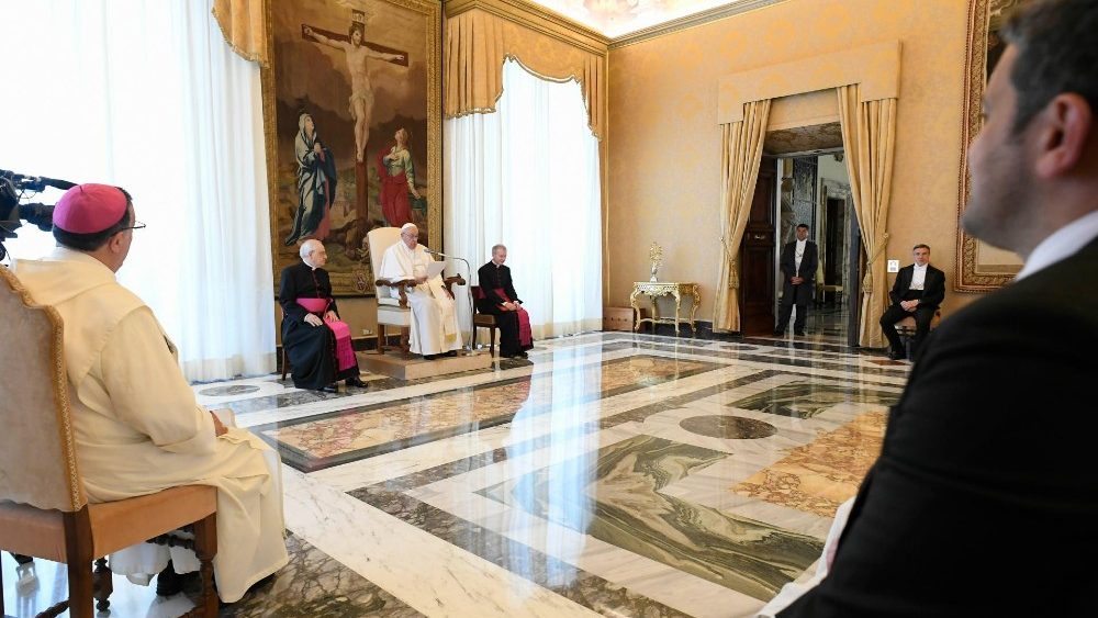 Аўдыенцыя для супольнасці абацтва Монтэверджынэ