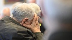 Em 14 de maio de 2024, a visita do Papa Francisco a sacerdotes idosos na periferia de Roma 2024.05.14 