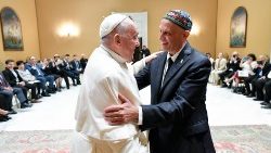 Der Papst traf die Delegation vor seiner Generalaudienz am Mittwoch