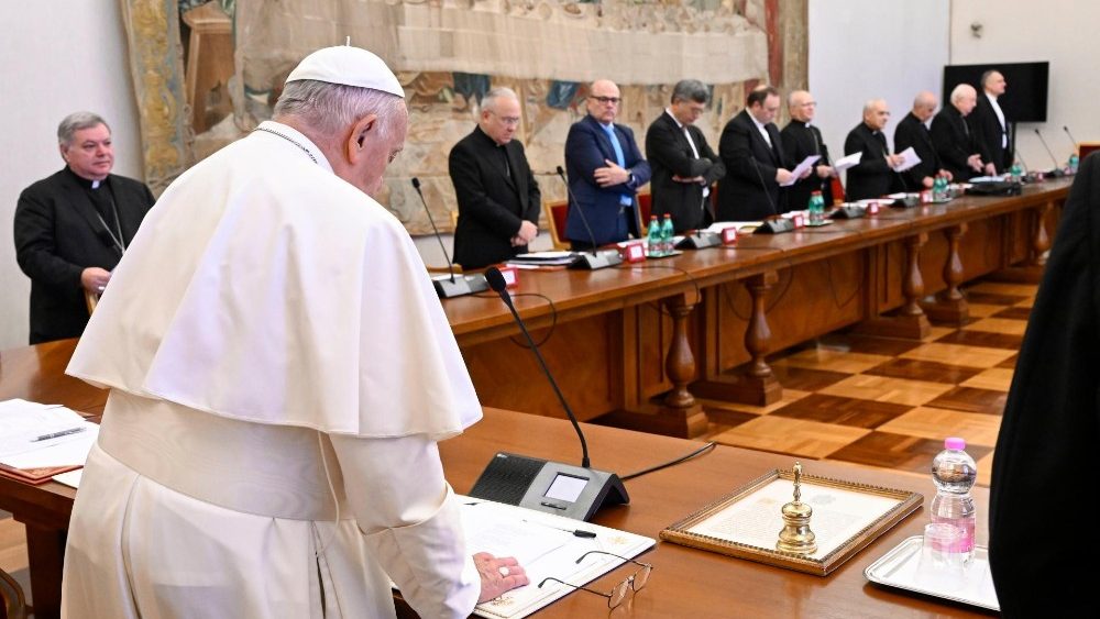 Францішак правёў нараду з кіраўніцтвам ведамстваў Рымскай курыі