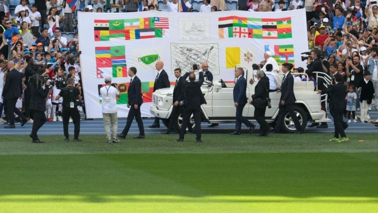 O Papa no Estádio Olímpico de Roma