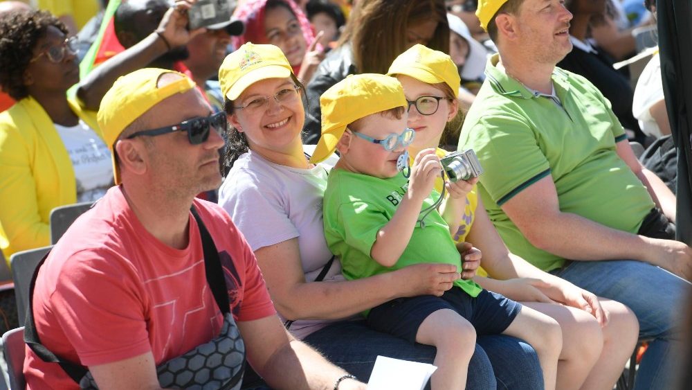 Святая Імша з нагоды ўрачыстасці Найсвяцейшай Тройцы і першага Сусветнага дня дзяцей