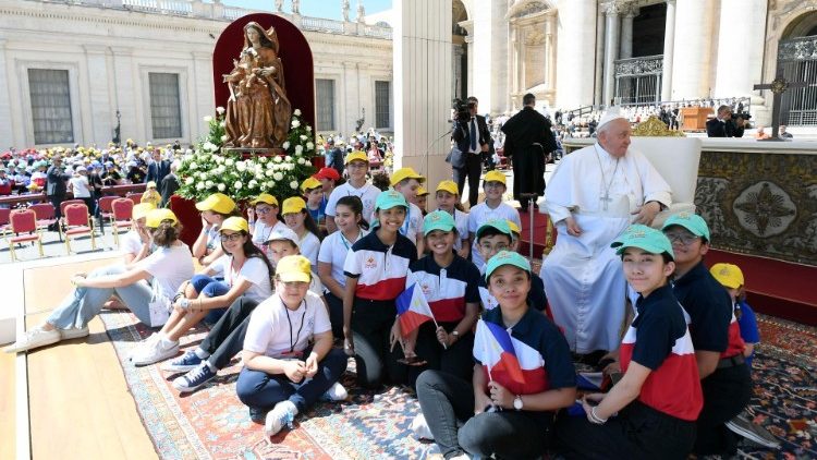 Đức Giáo hoàng Phanxicô trong Ngày Thế giới Trẻ em lần thứ nhất (26/5/2024)