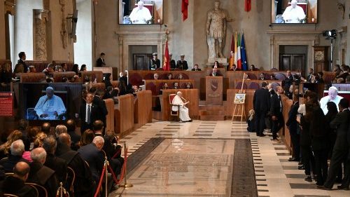 Papa no Capit&oacute;lio: que Roma continue a mostrar sua verdadeira face, generosa e nobre
