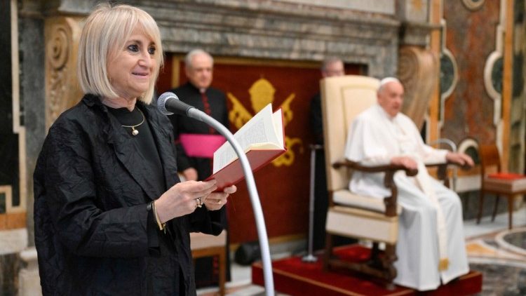 Luciana Littizzetto legge la preghiera di san Tommaso Moro