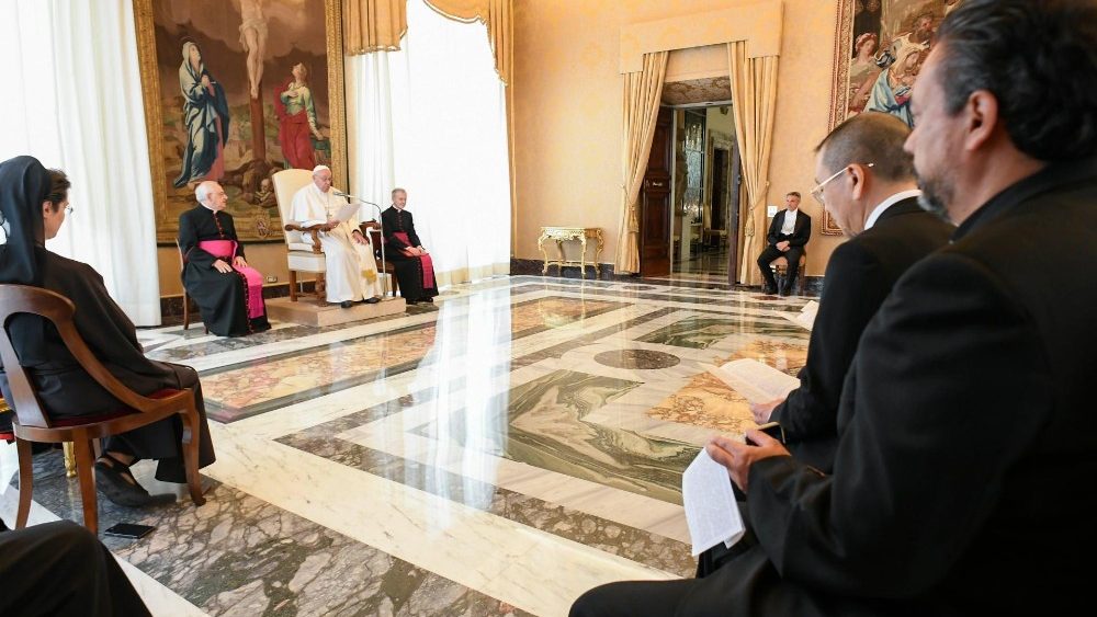 Аўдыенцыя для ўдзельнікаў канферэнцыі, арганізаванай Ватыканскай абсерваторыяй