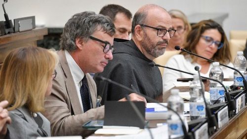 L'algorithme au service de l'homme, une conférence sur l'IA au Vatican 