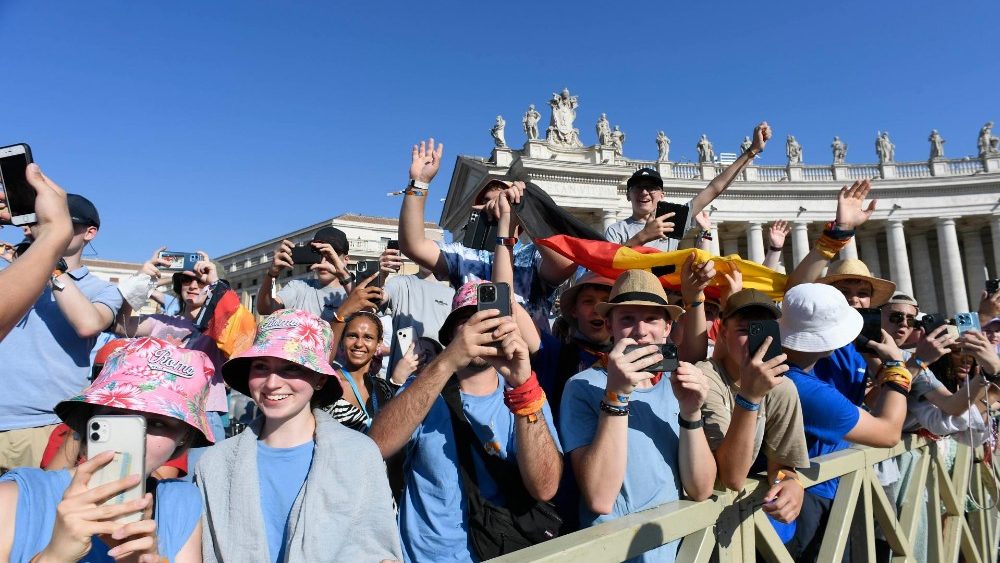 Сустрэча з удзельнікамі міжнароднай пілігрымкі міністрантаў