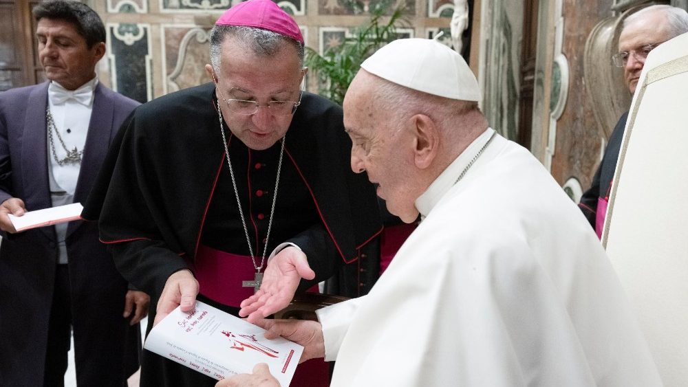 Францішак з дэлегацыяй семінарыстаў з Хетафэ (Іспанія)