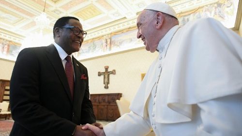 Präsident von Malawi besucht den Vatikan
