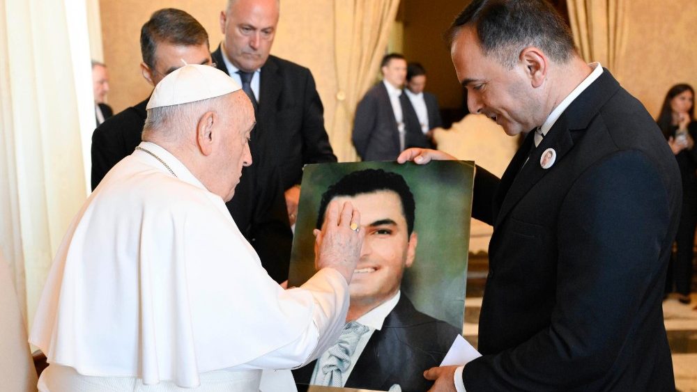 Familiari delle Vittime dell'esplosione nel Porto di Beirut 