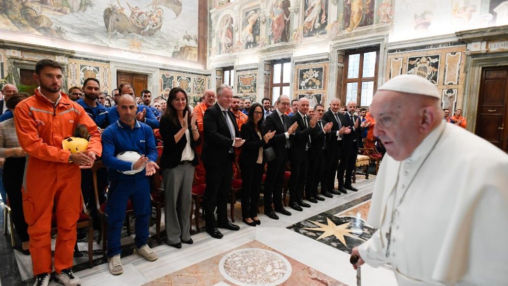 Audiência no Papa aos dirigentes e funcionários da Empresa de energia Terna