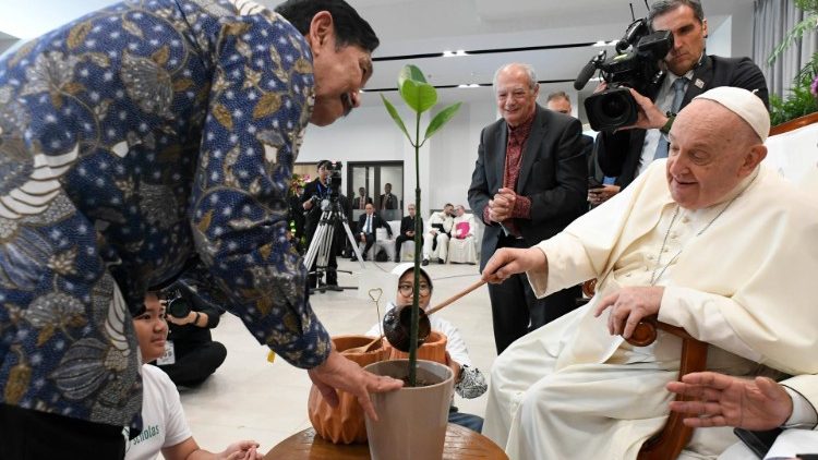 Среща с младите от Scholas Occurentes