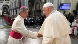 Spotkanie w katedrze w Dżakarcie