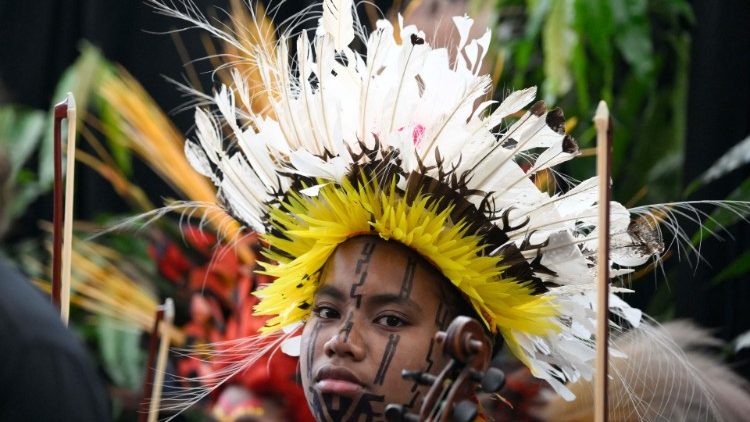 Waliovalia nguo za asili