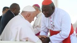 Cardinal John Ribat greets Pope Francis' during the Holy Father's Apostolic Journey to New Guinea