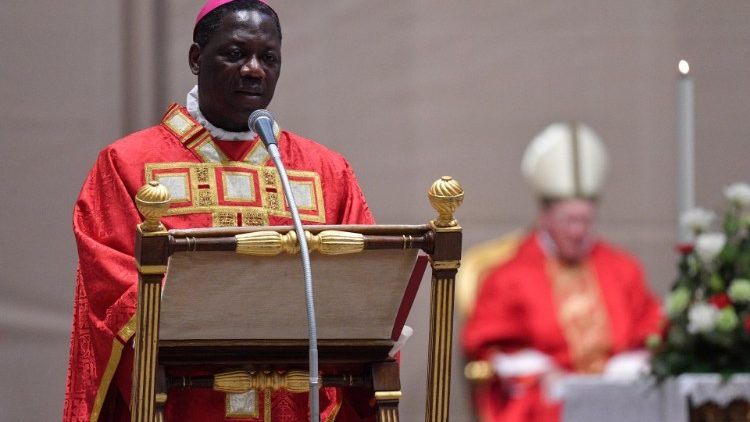 Balozi wa Vatican nchini Ghana,Askofu Mkuu Julien Kabore