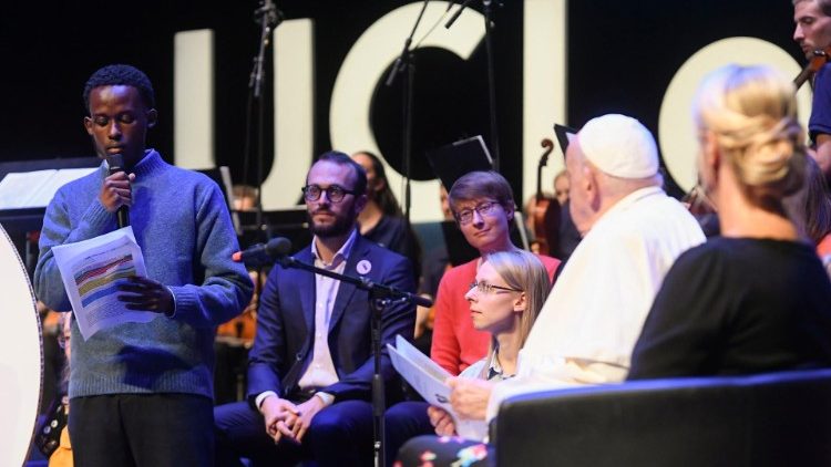 Падчас сустрэчы Папы з бельгійскімі студэнтамі