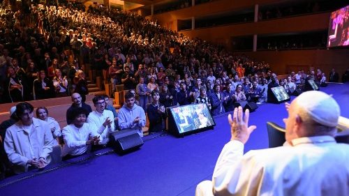 Francisco a universitarios belgas: Sean buscadores y testigos de la verdad