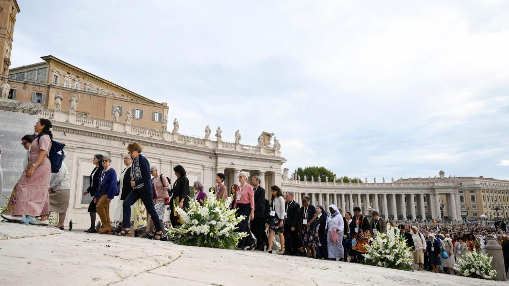 Святая Імша на адкрыццё Сінода Біскупаў