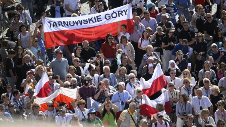 A oração mariana com o Papa Francisco