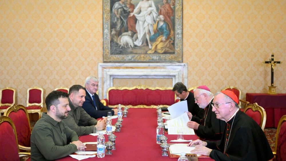 Sr. Volodymyr Zelenskyy na Secretaria de Estado