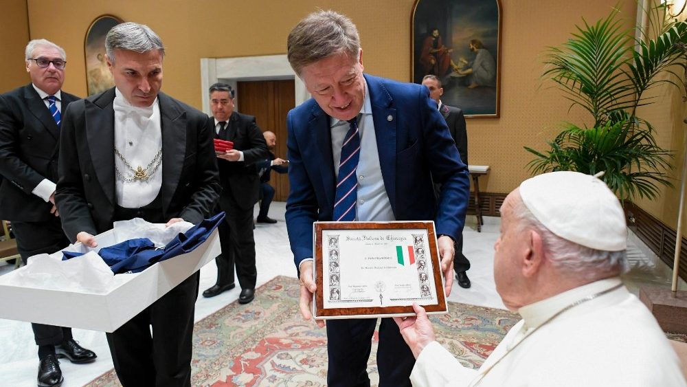 Папская аўдыенцыя для дэлегацыі Італьянскага таварыства хірургіі