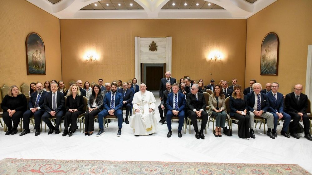 Папская аўдыенцыя для дэлегацыі Італьянскага таварыства хірургіі