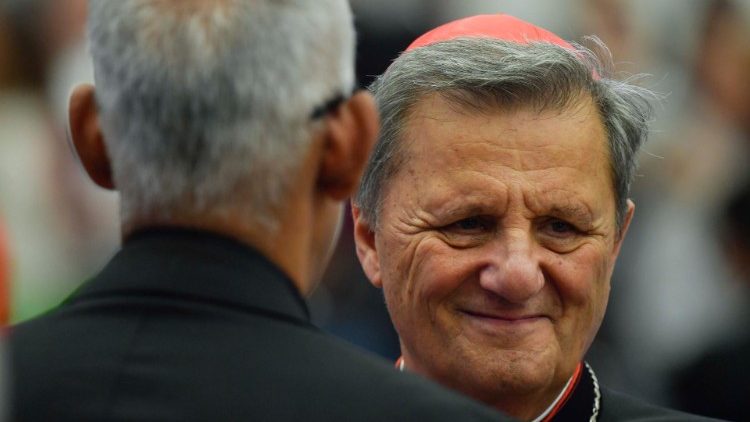 Кардынал Марыа Грэк падчас XVII Генеральнай Кангрэгацыі Сінода Біскупаў