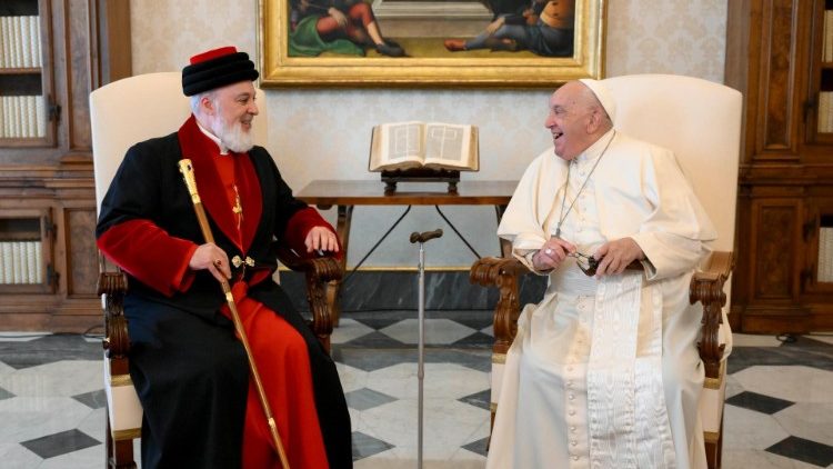 Pope Francis with Mar Awa III