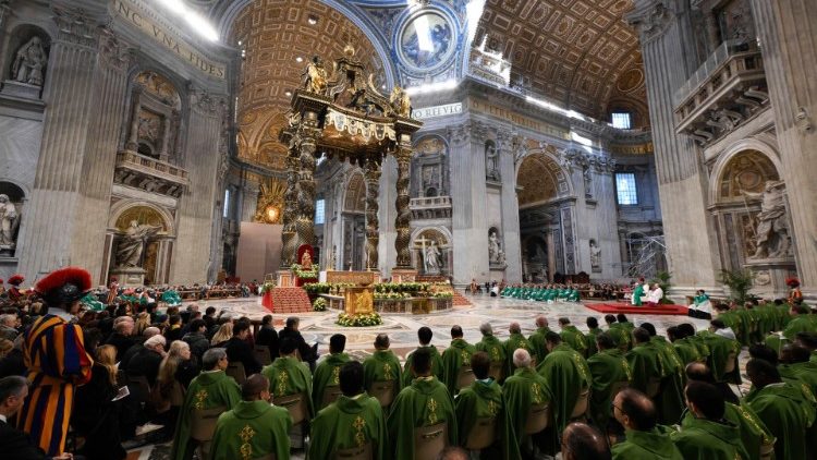 A missa na Basílica de São Pedro