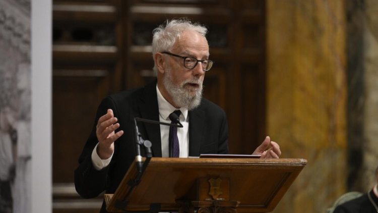 Proslov teologa Cyrila O'Regana