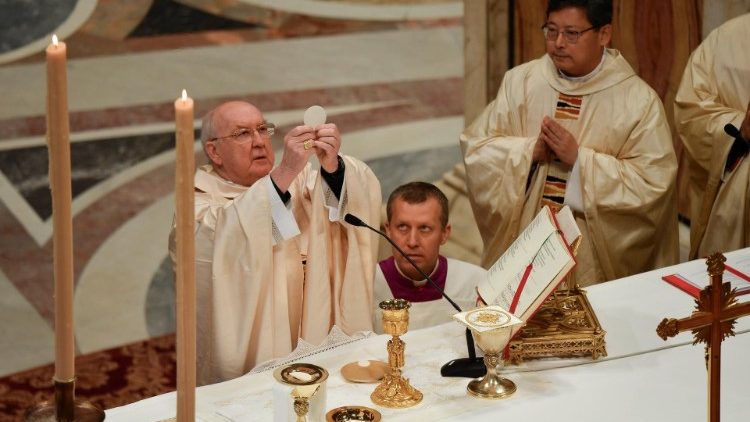 Als Hauptzelebrant fungierte Kurienkardinal Kevin Farrell, Kardinal-Kämmerer der Heiligen Römischen Kirche und Präfekt des Dikasterium für Laien, Familien und Leben, das die internationalen Weltjugendtage vorbereitet und mit den Ortskirchen organisiert.