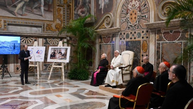 Pope Francis addressing the commemorative ceremony of the signing of Treaty of Peace and Friendship between Chile and Argentina in 1984