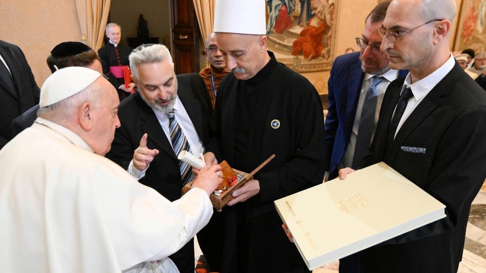 2024.11.25 Delegazione del "Universal Peace Council"