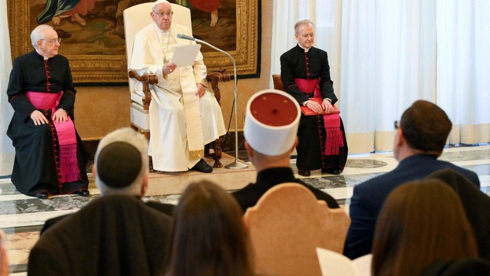 2024.11.25 Delegazione del "Universal Peace Council"